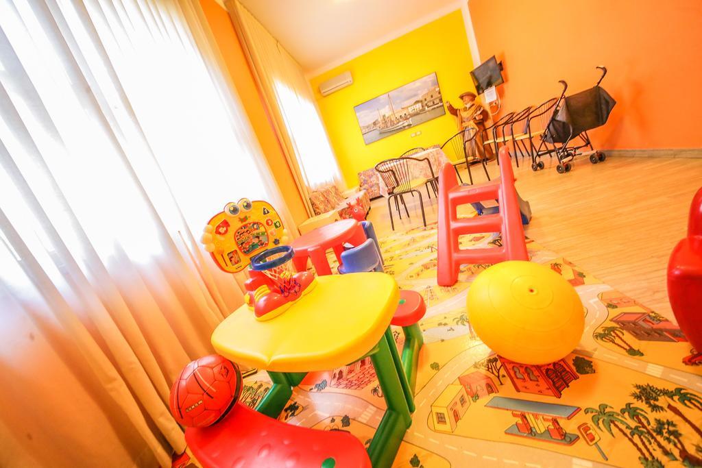Hotel Santa Martina Вилламарина Экстерьер фото