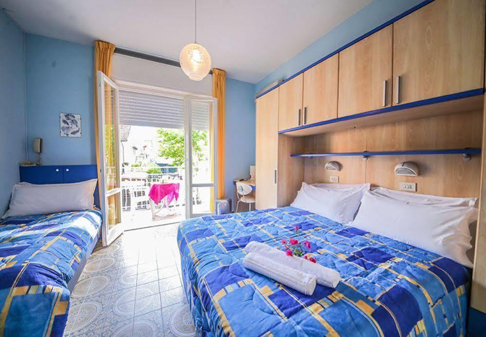 Hotel Santa Martina Вилламарина Экстерьер фото